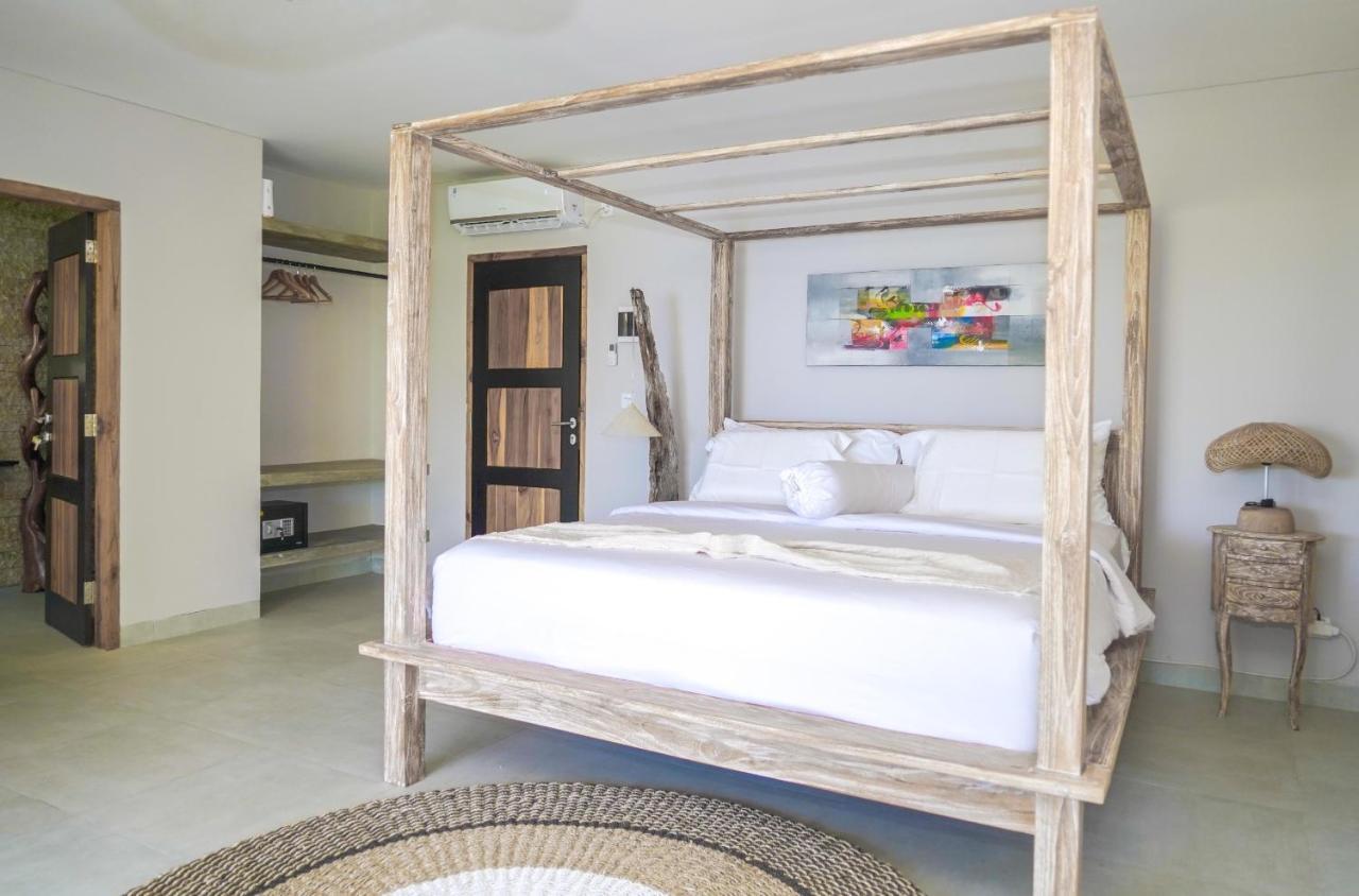 Theodor At Labuan Bajo Hotel Ngoại thất bức ảnh